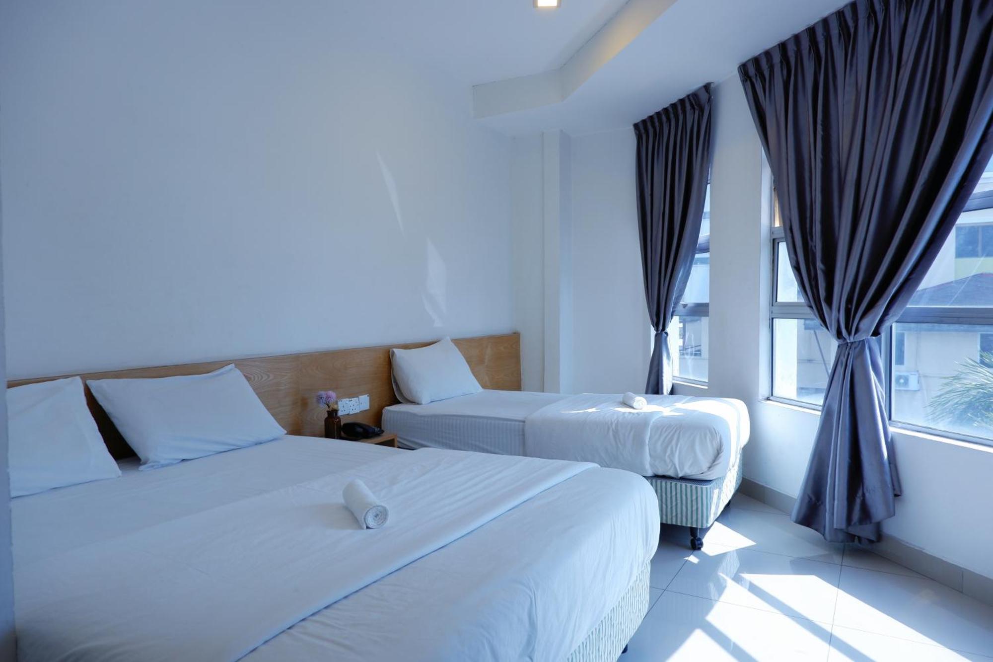Iris Hotel Каджанг Екстер'єр фото