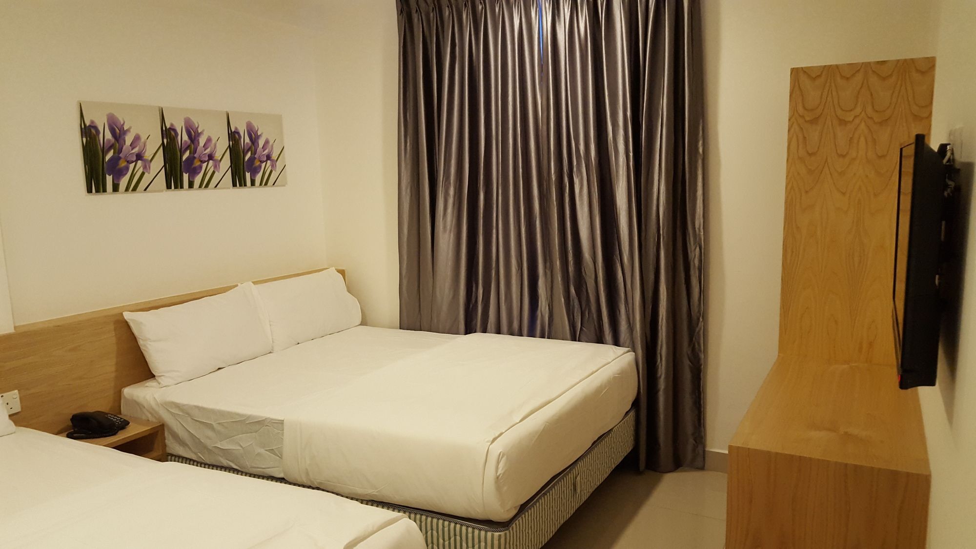 Iris Hotel Каджанг Екстер'єр фото