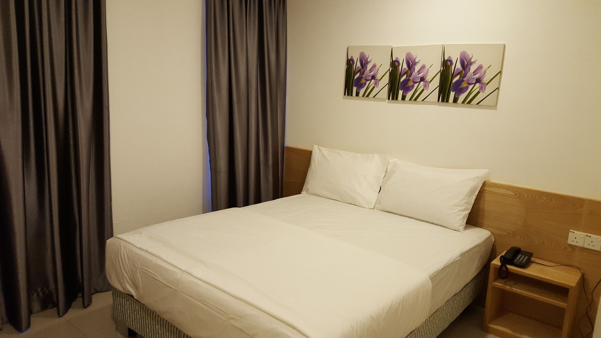 Iris Hotel Каджанг Екстер'єр фото